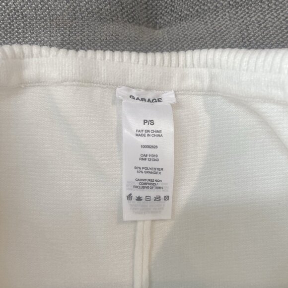 Garage Women's Chenile Micro Fold Over Hot Shorts Size S Folded EUC - Picture 5 of 6